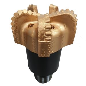 11 1/2′′ Matrix Body 5 Blades PDC Bit 6 5/8′′ Reg Pin API Rock Bits