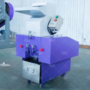 Durable Blade Material Plastic Crusher with Customizable Voltage and 1 Year
