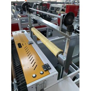 Gusset And Bag Making Machine For Tissue Bags