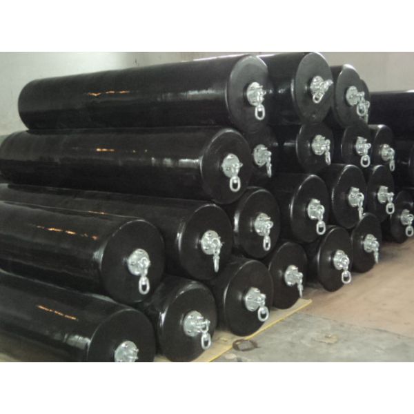 Quality Customized Foam Filled Fender with 0.5-4.8m Diameter and 1-12m Length for Marine Applications wholesale
