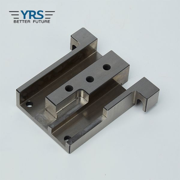Quality Automatic Precision CNC Machined Parts S136 Material Tolerance 0.02mm wholesale