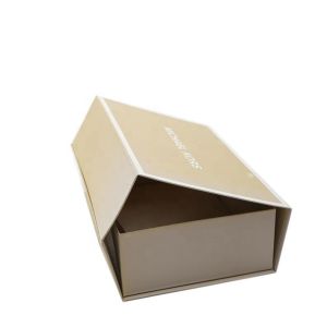 Customized Magnetic Closure Box Packging Material 4C Offset Printing