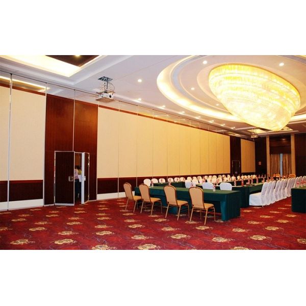 Quality Wooden Surface Movable Acoustic Partition Wall For Conference Room wholesale