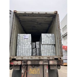 8ft 10ft Q235 Material 3mm Thick Cross Arm Hot Dip Galvanized Pole