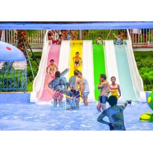 Attractive Kids Water Slide Swimming Pool High Interaction With Customized Size