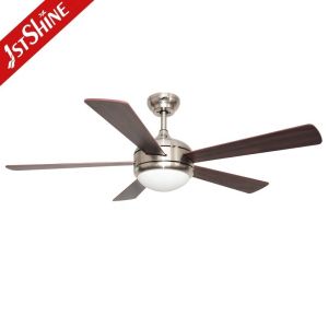 Metal Lamp Body Material 52 Inch Ceiling Fan with Remote Control and 360 Degree