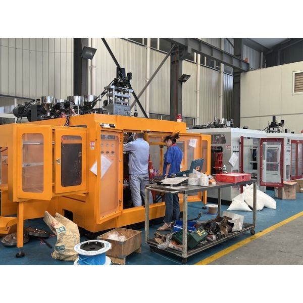 Quality HDPE LDPE PP Automatic Extrusion Blow Molding Machine wholesale