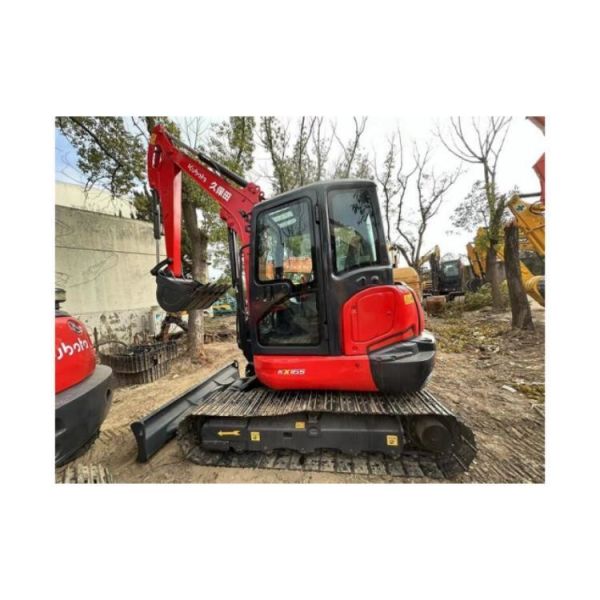 Quality Affordable Second Hand 5.5 Ton Kubota Small Excavator with 0.24m3 Bucket Capacity wholesale