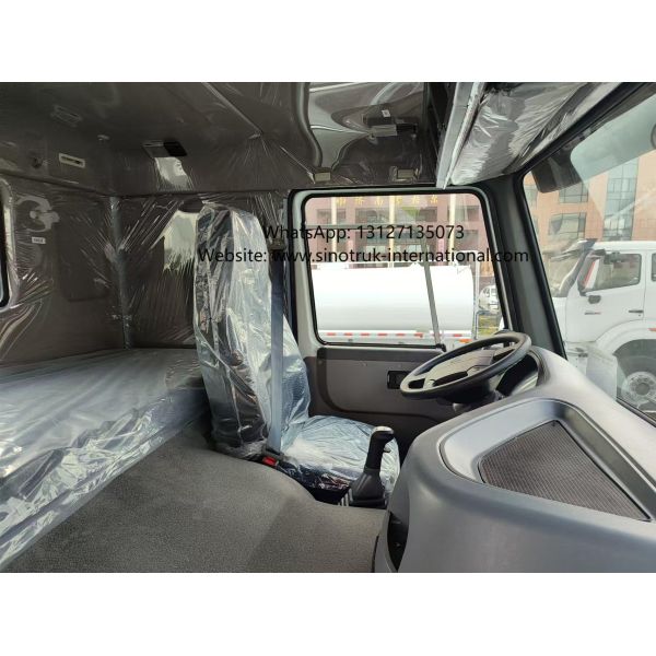 Unleash Power and Versatility All Conquering White HOWO 6x6 400HP Off - Road Cargo Truck