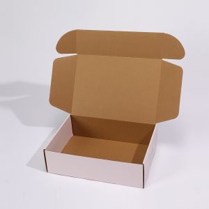 Custom Packaging Subscription Shipping Mailer Boxes for Mailing in Brown Kraft