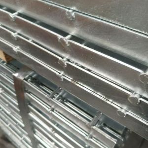 Produced Steel Grating Thickness for Wide Range of Applications