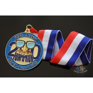 Custom Tom'S Run Metal Award Medals Soft Enamel Shiny Gold Or Brass Plating