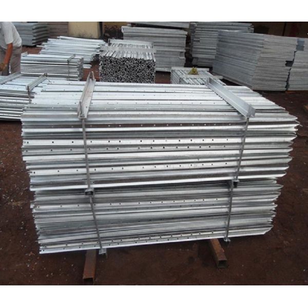 Australia Hot Dipped Galvanized Y Steel Fence Post/ Star Picket 2.04kg/M