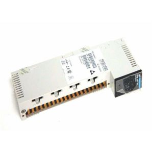 NIB SCHNEIDER MODICON 140-DDI-353-00 DC IN 24V 4X8 SINK MODULE 140DDI35300