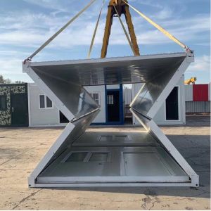 Wind Resistant Up To 150 Km/H Mobile Foldable Container House Insulated With Glass Wool