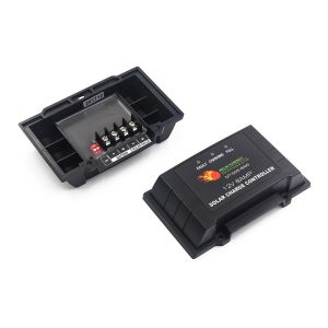 IP67 Solar PV Charge Controller 8A PWM Solar Power Controller Solar Cell Charge