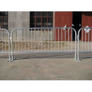 0.9m Height Customized Galvanized Crowd Barrier Fencing