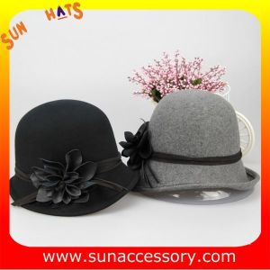 Hot sale Fashion 100% Australia wool felt ladies hats ,Red cloche hats with