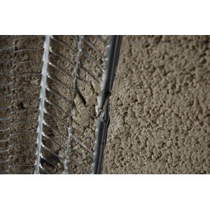 Metal Expanded Galvanized Lath Mesh 0.6x2.4M Max Fixing Centres 400mm