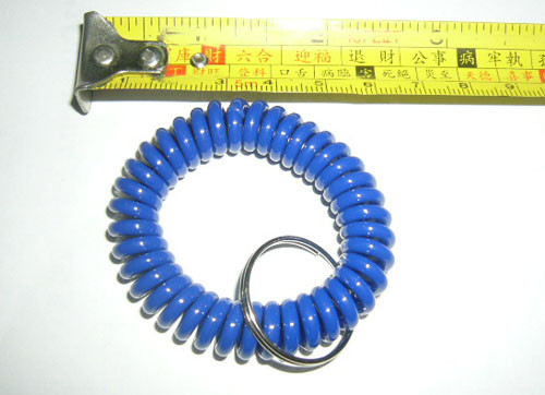 Quality Hot selling in USA solid blue spring coil wrist band holder with key ring holder small MOQ wholesale