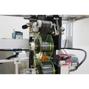 easy operation high accuracy Autompatic screw nut/screw hardware parts