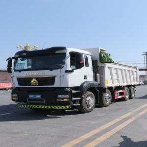 Used Dump Truck Howo T5G Sinotruk Howo 8x4 Tipper 12 Wheeler