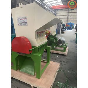 Good 6 Moving Knives Plastic Crusher Machine for Production Capacity 500 800 kg