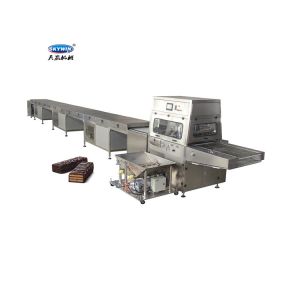 China 100 to 150kg/hour Chocolate Coating Machine on sale