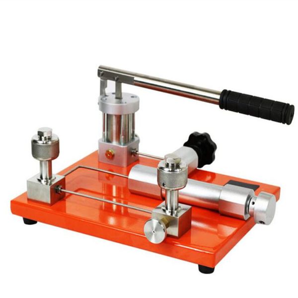 Quality Manual Operating Desk Top Pneumatic Pressure Calibration Pumps wholesale