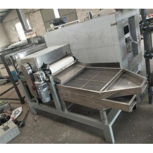 walnut cutting machine, walnut chopping machine, walnut cutter