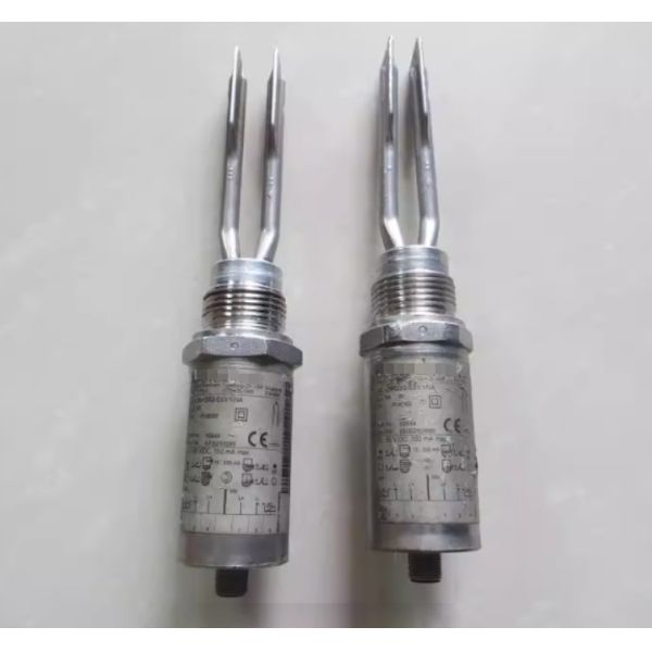 Signal On Alarm Output Locked Tuning Fork Level Probe PNP Output Stainless Steel