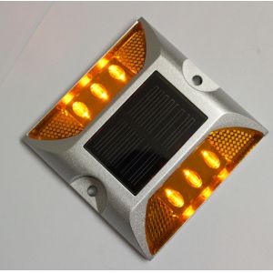 Aluminium Road Safety Stud Solar Embedded Cat Eye Road Stud for Customer