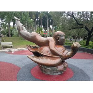 Cheap Creative Painted Bronze Figure Sculpture Customized Copper Art For Garden Ornaments for sale