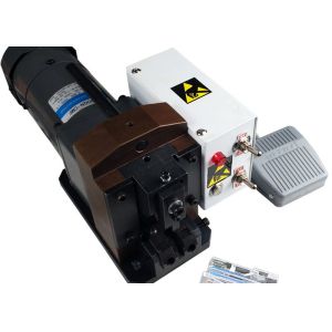 SGS Wire Terminal Crimping Machine , AC220V Connector Crimping Machine