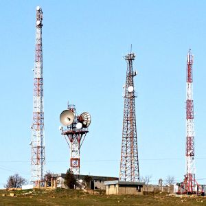 Galvanized Steel Structure Lattice Mast BTS Communication Tower 50m Tall