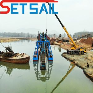 Dredging Depth 7m-20m Multi Color Bucket Chain River Mining Boat with Trommel