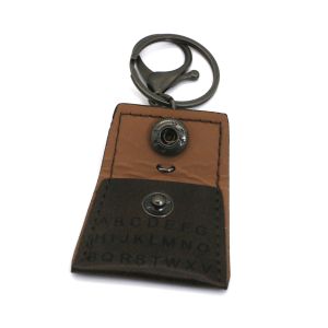 Cowhide Material Key Chain Pendant With Alloy Buckle 9.5cm× 4.7cm