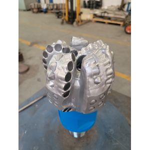 6.625 inch Diameter Matrix Body PDC Diamond Rock Drill Bit