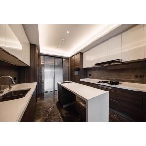 Customized Waterproof Luxury Smart Wood Lacquer Kitchen Cabinet by American