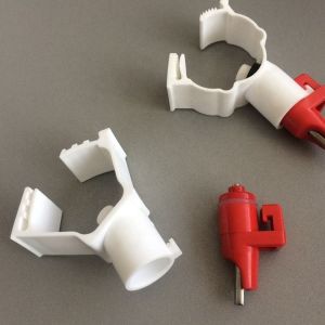 ISO9001 Pig Drinker Nipple Rabbit Nipple Automatic Drinker