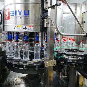 Automatic Hot Melt Glue Labeler with Self-Testing No Bottle No Label Feeding and No Bottle No Glue Application for Beverage Production Line