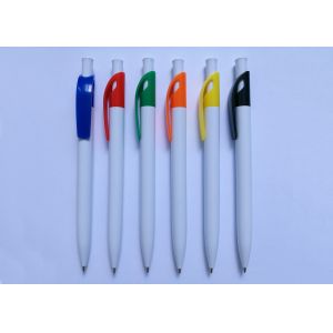 Cheap White Color Simpe Plastic Ball Pen with customized or silk printing for promotion for sale