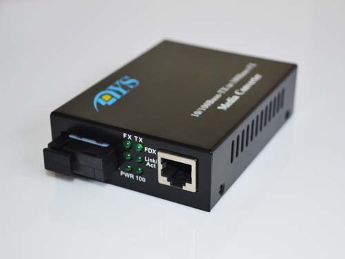 10 / 100M Singlemode Fiber Media SC / FC / ST Converter