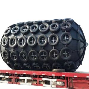 ISO17357 PIANC2002 Pneumatic Rubber Fender 4.5*9.0M CTN Marine Floating