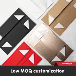 In Stock Luxury Matt Lamination Magnetic Folding Cardboard Box Garment Baby