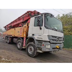 2014 56m Sy Concrete Pump on MB Truck Concrete Boom Pump with Feeding Height of 1400mm