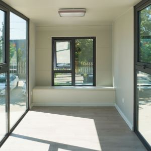 Apple Cabin House Galvanized Steel Frame and Metal Carved Panel for Dependable