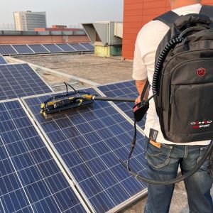 Advanced Water Fed Telescopic Pole and Electric Rolling Brush for Solar Panel