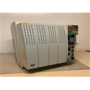 Lenze EVS9328-EP SERVO CONTROLLER 9300 SERIES 400/480 VAC 22-30 KW (29.5-40.2 HP