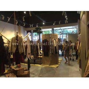 Cheap Custom Wood Display Shelving &amp; Stands For Garment Shops / Wine Stores / Malls for sale
